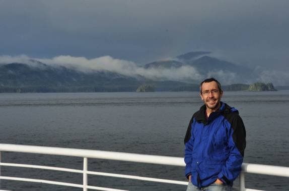 Aproveitando o calor do sol na Inside Passage, trecho entre Sitka e Ketchikan, no sudeste do Alaska